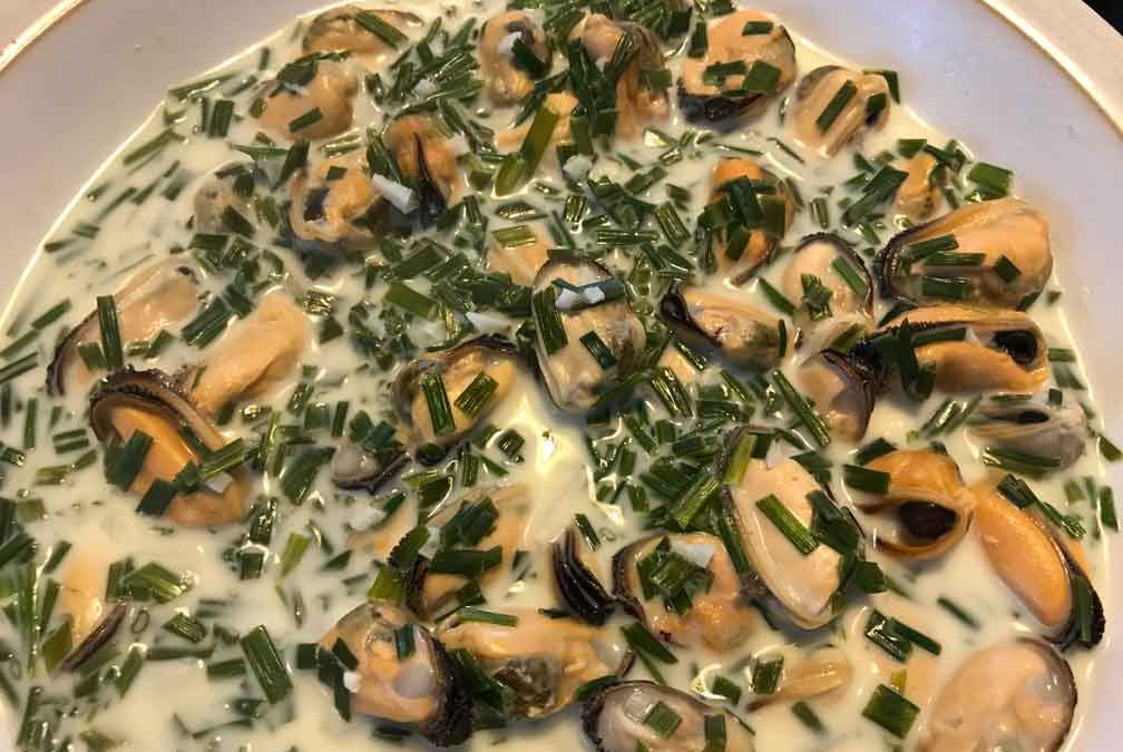 Cream & Chive Mussels